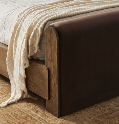 Cocoa King Bed