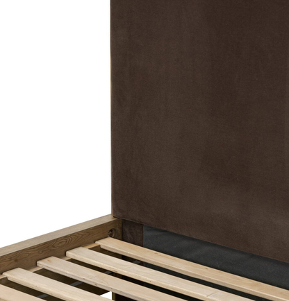 Cocoa King Bed